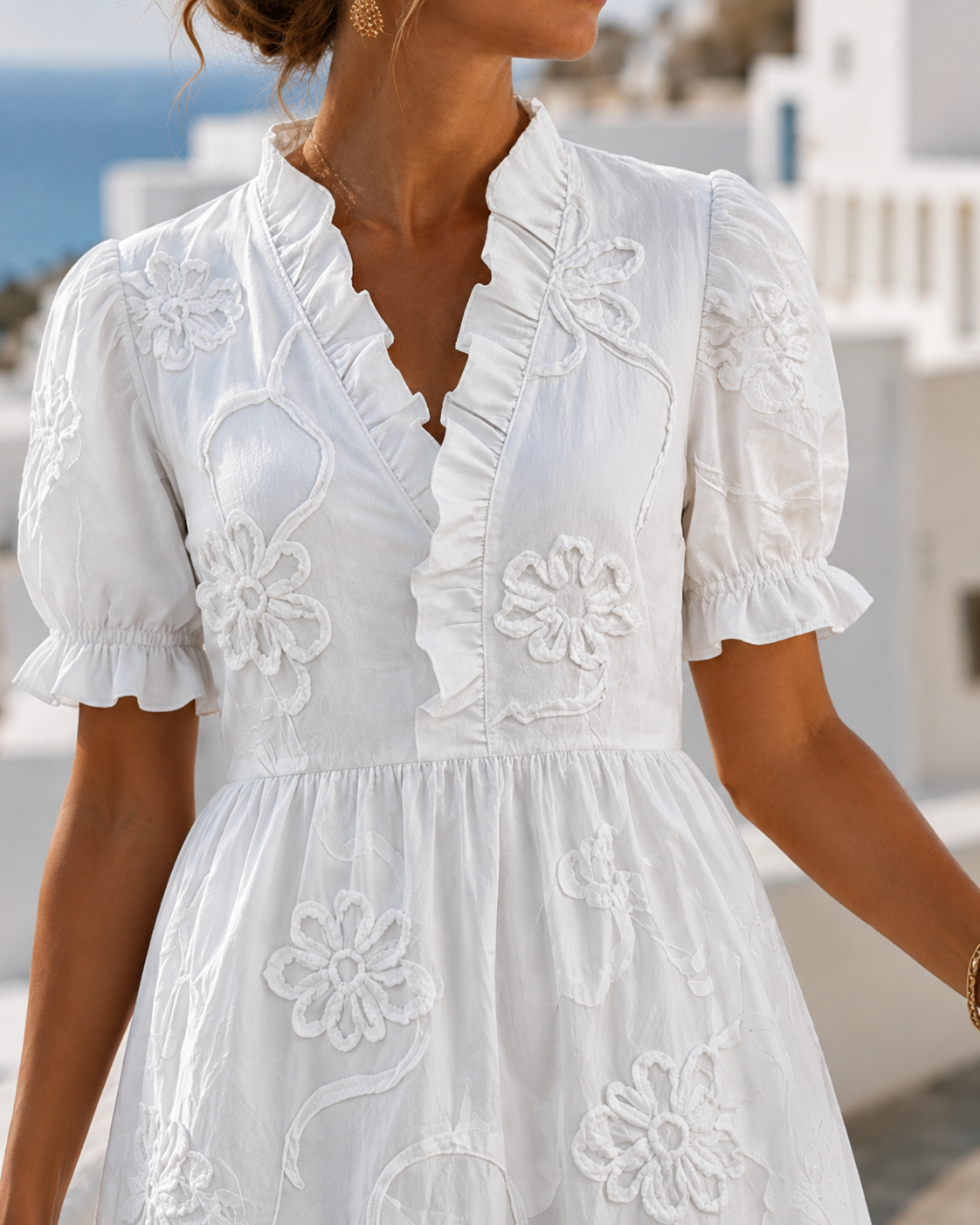 Blossom | Elegantes Midikleid mit floraler Stickerei