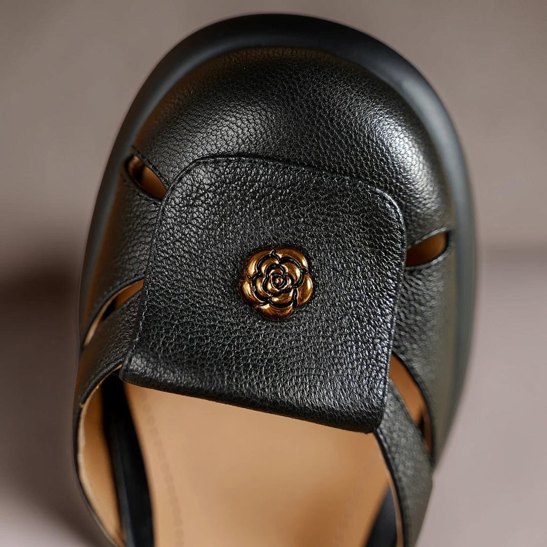 LIESE | Sandalen mit Plateau und transparentem Riemen