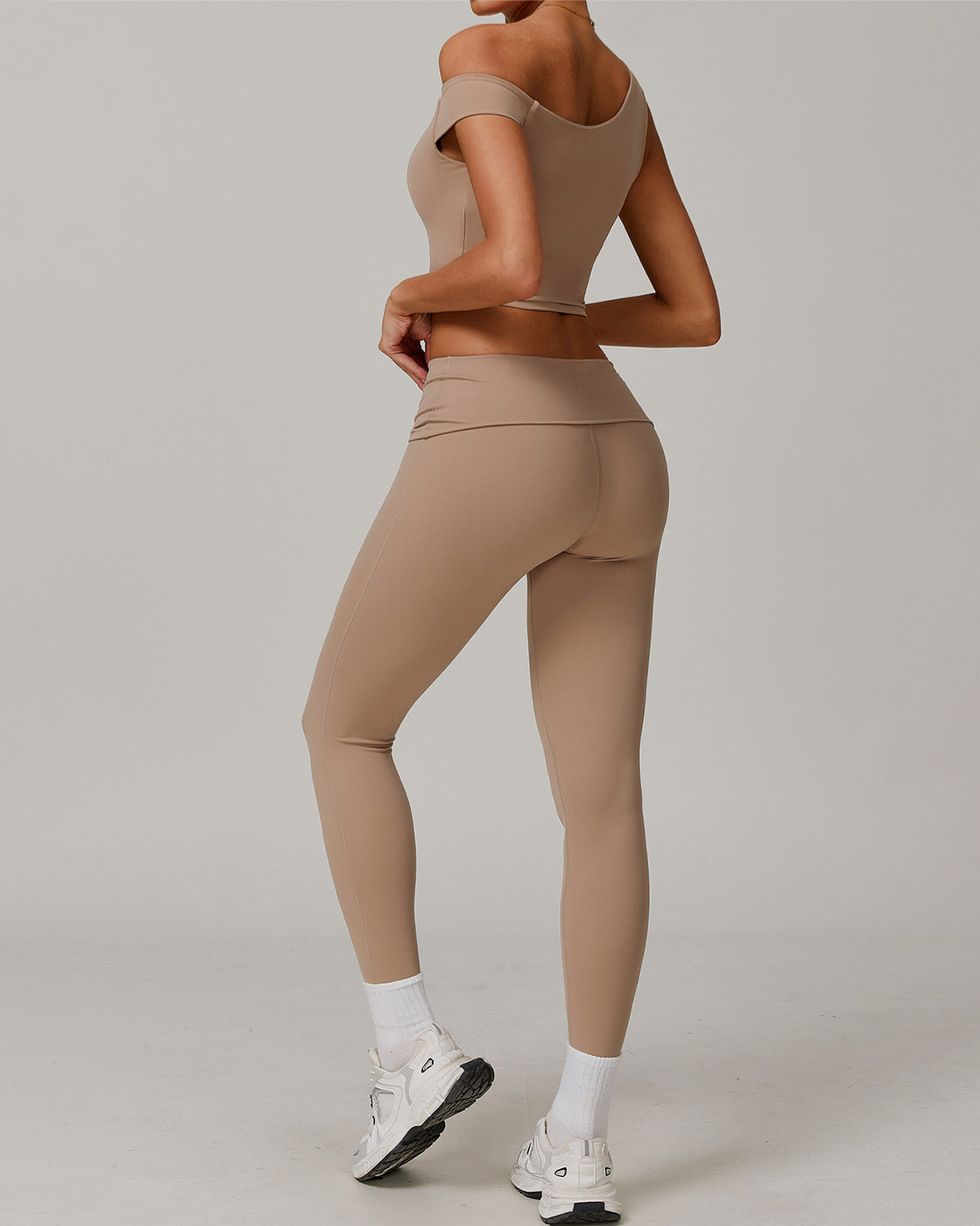 Celine | Asymmetrisches Active Crop Top