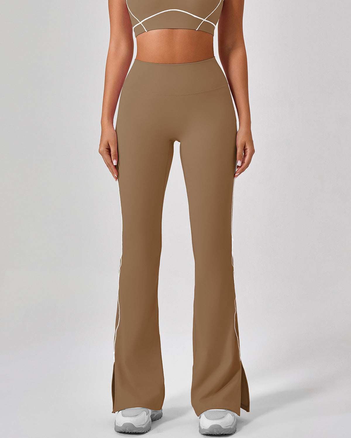 Nova | Ausgestellte Active Leggings
