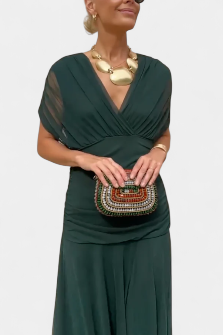 Helena | Plissiertes Maxikleid mit Taillenbetonung