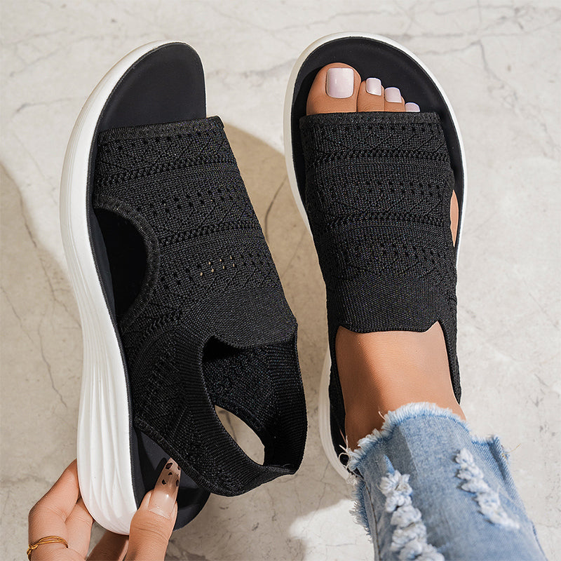Zina | Atmungsaktive Strick-Plateausandalen